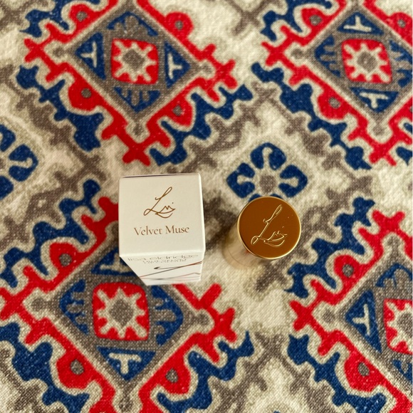 Lisa Eldridge True Velvet Lip Color in Velvet Muse - Picture 9 of 11